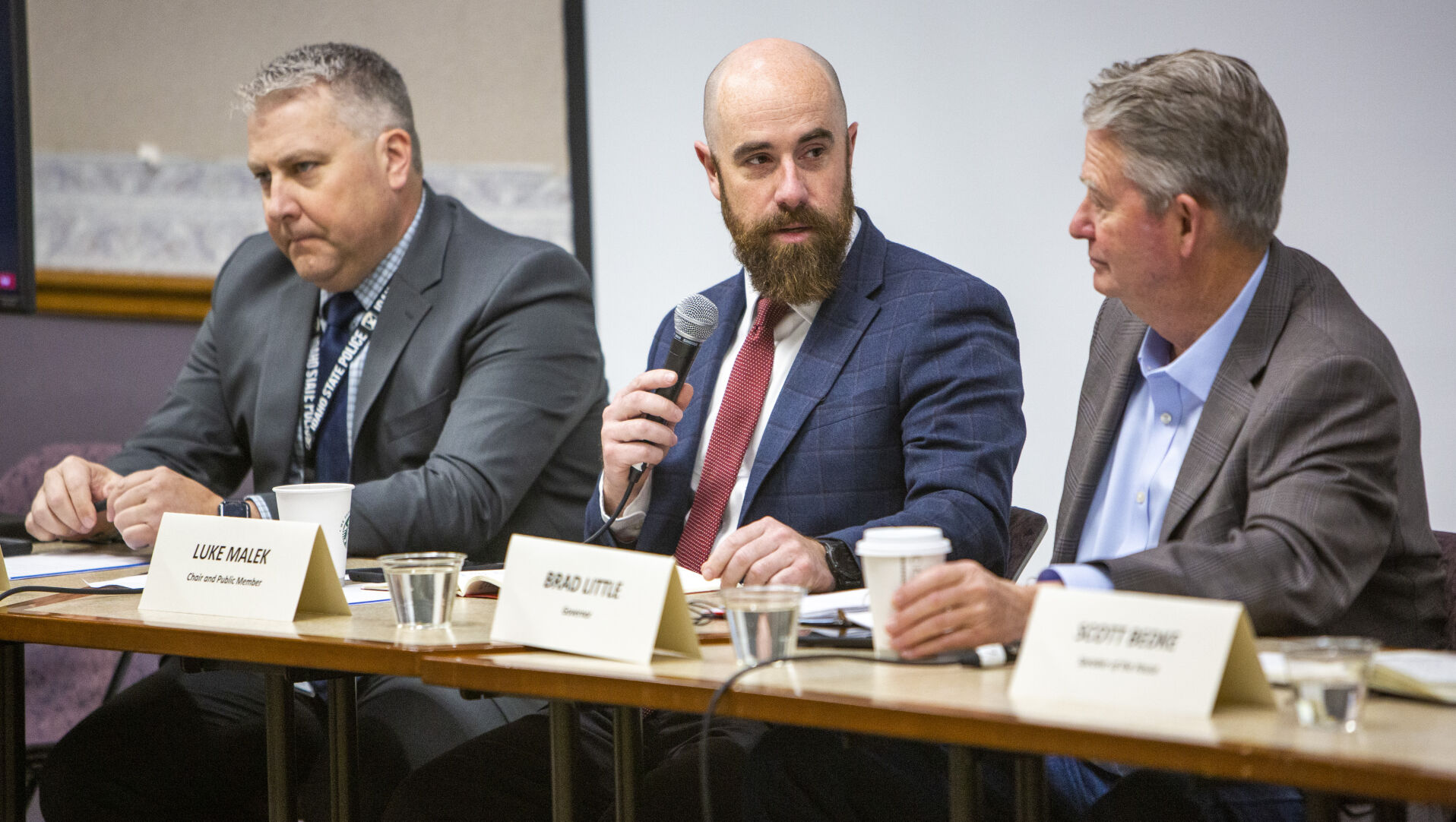 Operation Esto Perpetua public forum